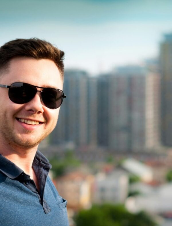 man114-min man114-min